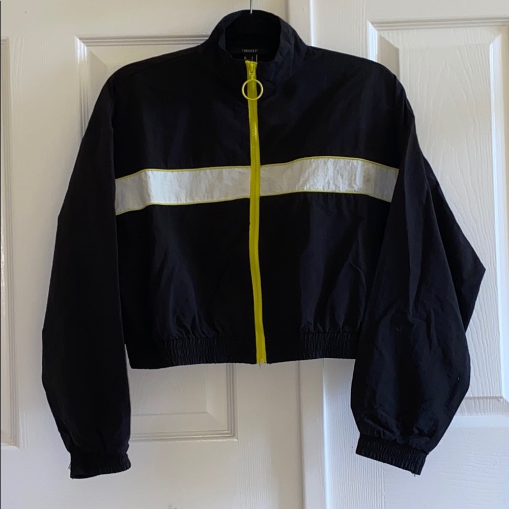 NWOT F21 Waterproof Cropped Black Jacket